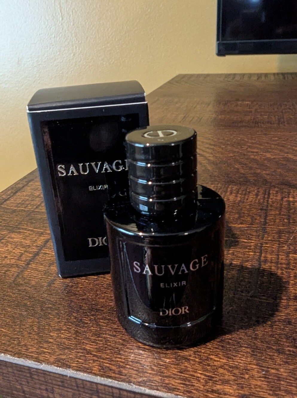 DIOR Sauvage elixir - Picture 9 of 11